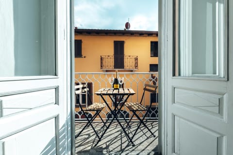 Patio, Day, View (from property/room), Balcony/Terrace, Dining area