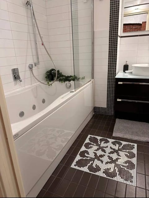 Centro Milano Garibaldi M2 Apartment in Milan