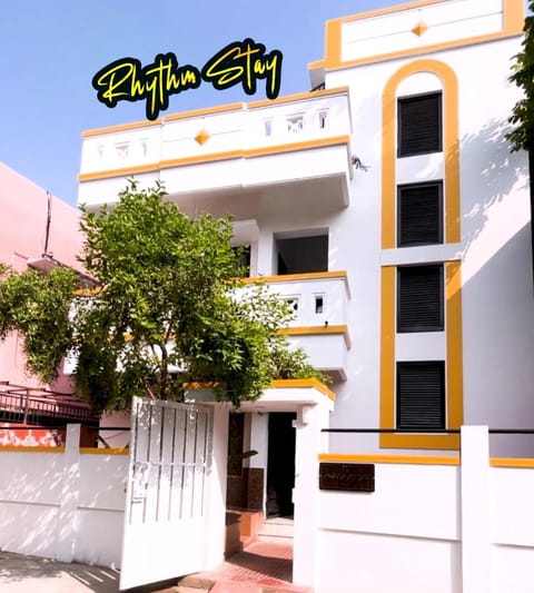 Property building, Balcony/Terrace