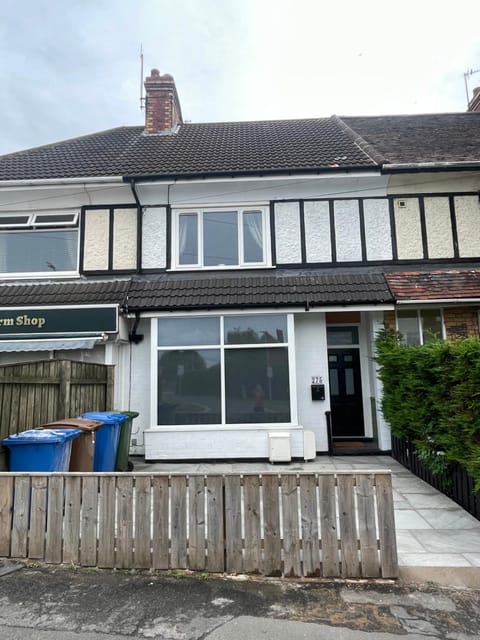 275 Queen Street-Flat 2 Apartment in Withernsea