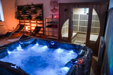 Hot Tub