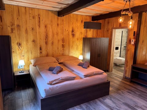 Bed, Photo of the whole room, Bedroom, towels, wardrobe