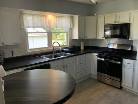 Suite 39 North Apartment in Indiana