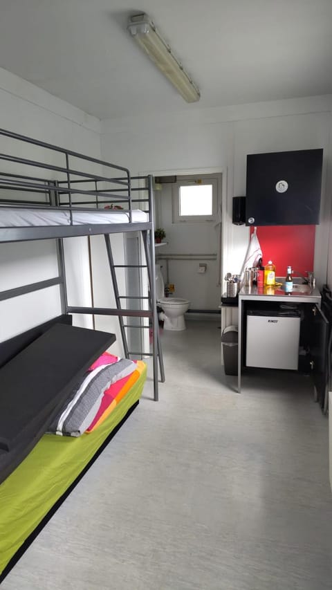 bunk bed