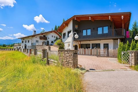 Property building, Street view