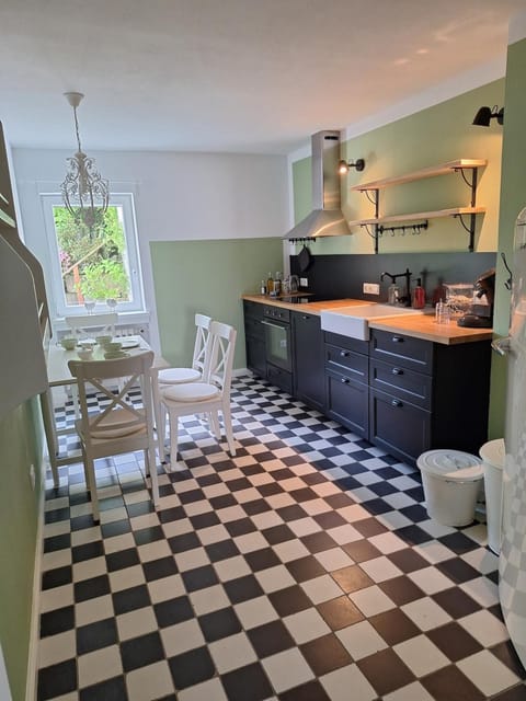 Dining area, stove, kitchen