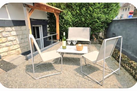 Staff, Garden, Garden, Parking