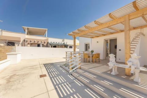 Property building, Patio