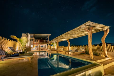 Property building, Night, Pool view, Swimming pool, sunbed