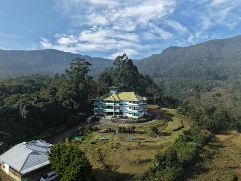 Property building, Day, Natural landscape, Mountain view