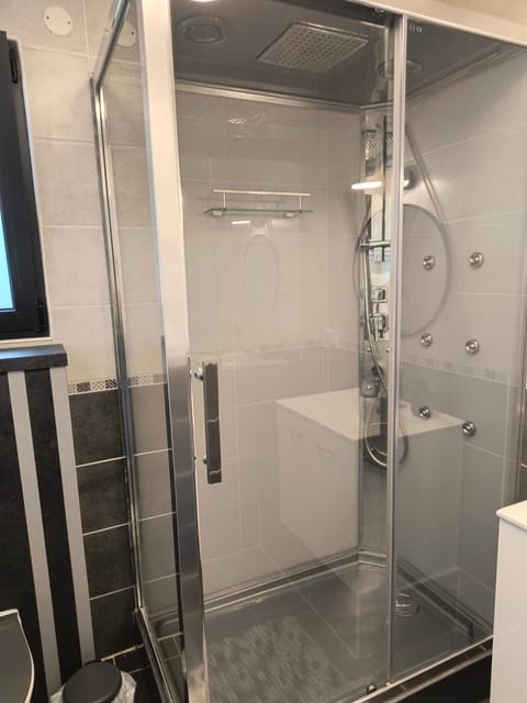 Entre lac et montagne Bed and Breakfast in Thonon-les-Bains