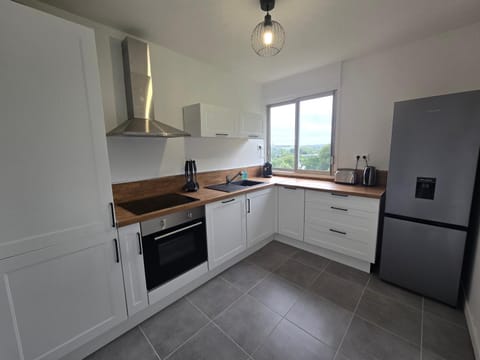 Coffee/tea facilities, Kitchen or kitchenette, dishwasher, oven, pet friendly, stove, toaster