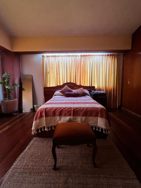 Casa Carmesí Apartment in Oaxaca
