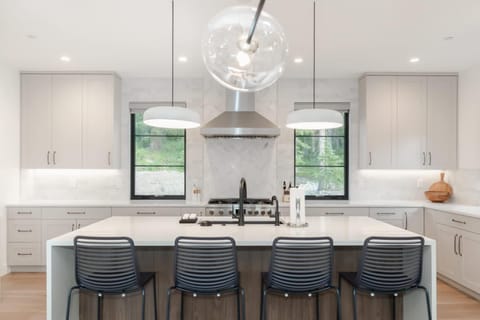 Wanderlust House in Fraser