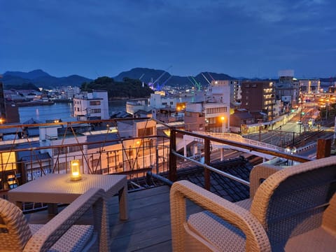 Night, View (from property/room), Balcony/Terrace, Evening entertainment, City view