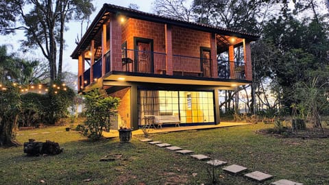 Property building, Garden, Garden view