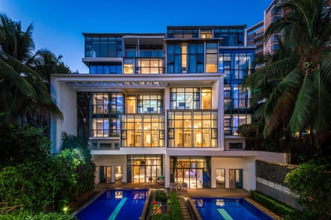 Property building, Night, Garden, Garden view, Swimming pool