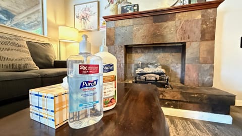 1BR Apt 8 min to Integris #20C House in Oklahoma City