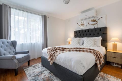 Bed, Other, Bedroom