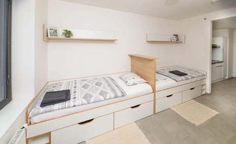 Photo of the whole room, Bedroom