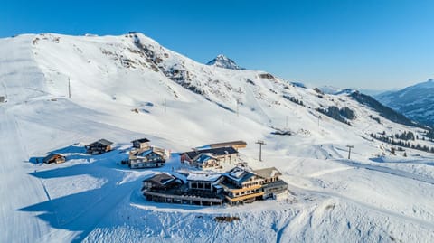 Natural landscape, Winter, Mountain view