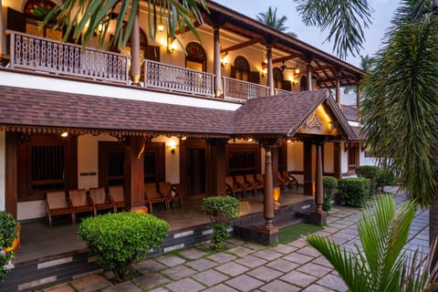 Property building, Balcony/Terrace, Garden view