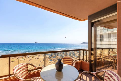 View (from property/room), Balcony/Terrace, Beach