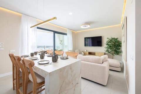 Living room, Dining area