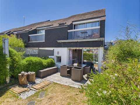 Patio, Garden, Garden view