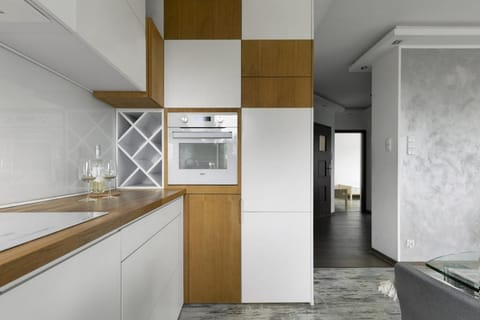 Kitchen or kitchenette, oven, stove