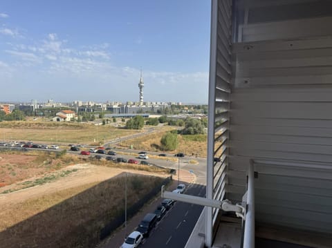 Balcony/Terrace, City view