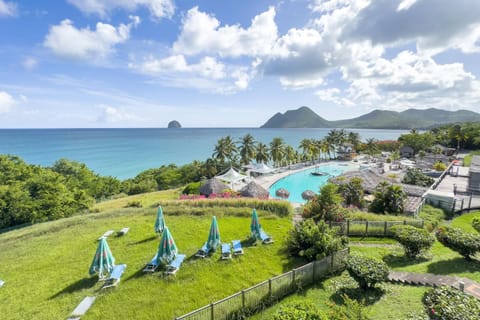 Pool view, Sea view