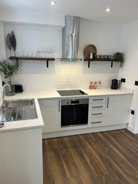 Stylish home in the heart of Cheltenham House in Cheltenham