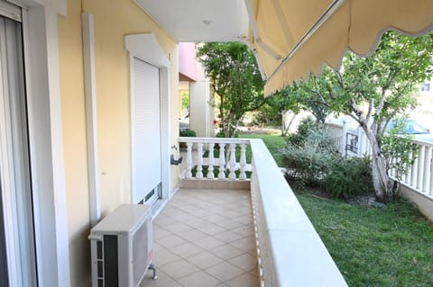 Garden, Balcony/Terrace