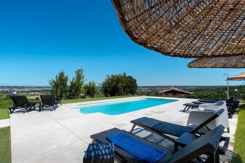 View (from property/room), Swimming pool, Swimming pool
