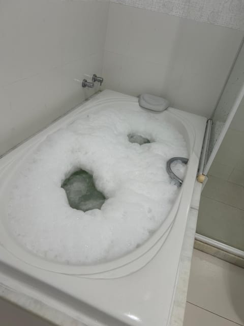 Hot Tub, Bathroom, Bath