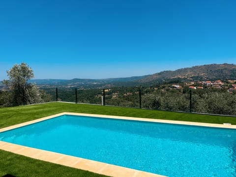 Pool view, Swimming pool, sunbed