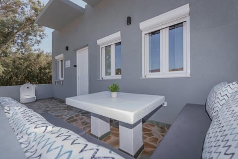 Day, Balcony/Terrace