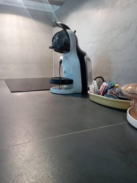 Coffee/tea facilities, Kitchen or kitchenette, Food and drinks