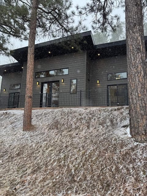 The Bonnie View House in Keystone