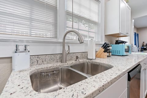 Bungalow Retreat! House in Birmingham