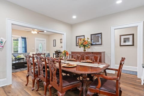 Bungalow Retreat! House in Birmingham