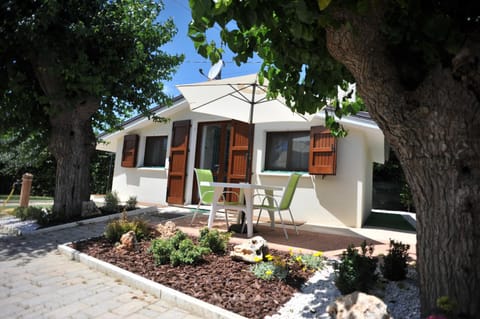 LA CASETTA - Margherita Apartment in Marche