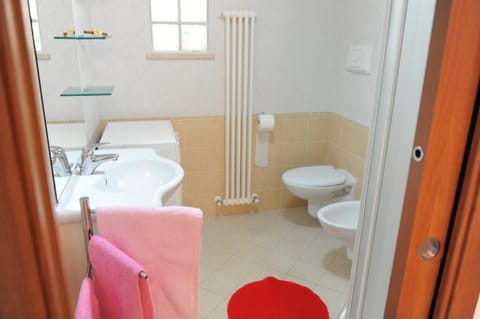 LA CASETTA - Margherita Apartment in Marche