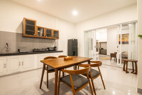 8 Bedrooms Private Pool Villa Seminyak Villa in Kediri