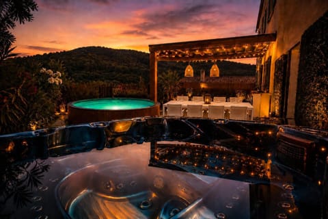 Patio, Hot Tub, Mountain view, Swimming pool