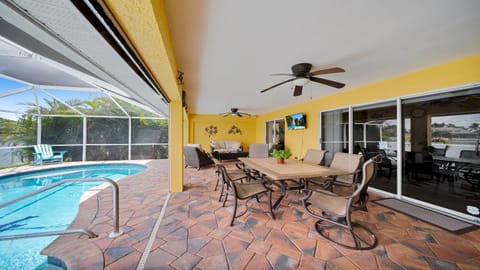 Patio, Other, Pool view, Breakfast, Dinner