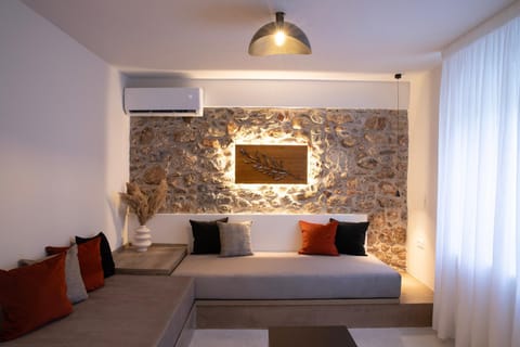 Living room, Seating area, air conditioner