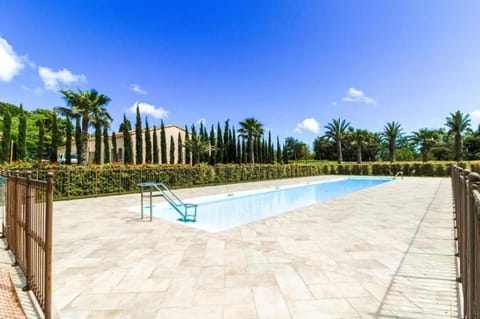 Day, Pool view, Swimming pool