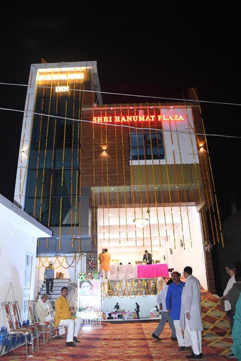Property building, group of guests